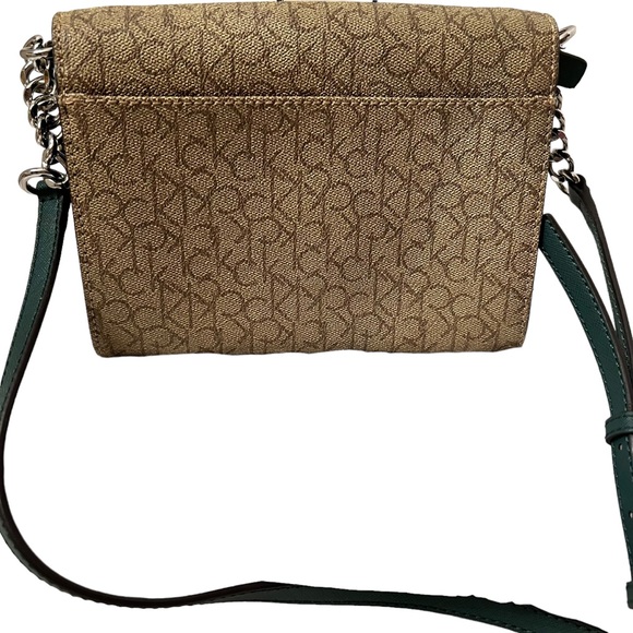 Calvin Klein Signature Crossbody Bag - Picture 3 of 4